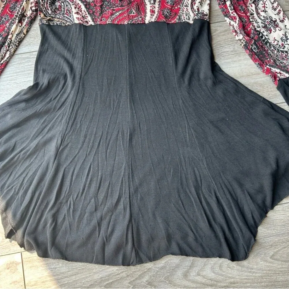 Frank Lyman Paisley Pattern Hooded Sweater Dress Made in Canada